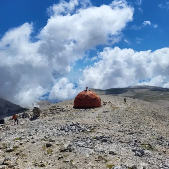 La vetta di Monte Amaro a 2793 metri di altitudine nel Parco Nazionale della Maiella