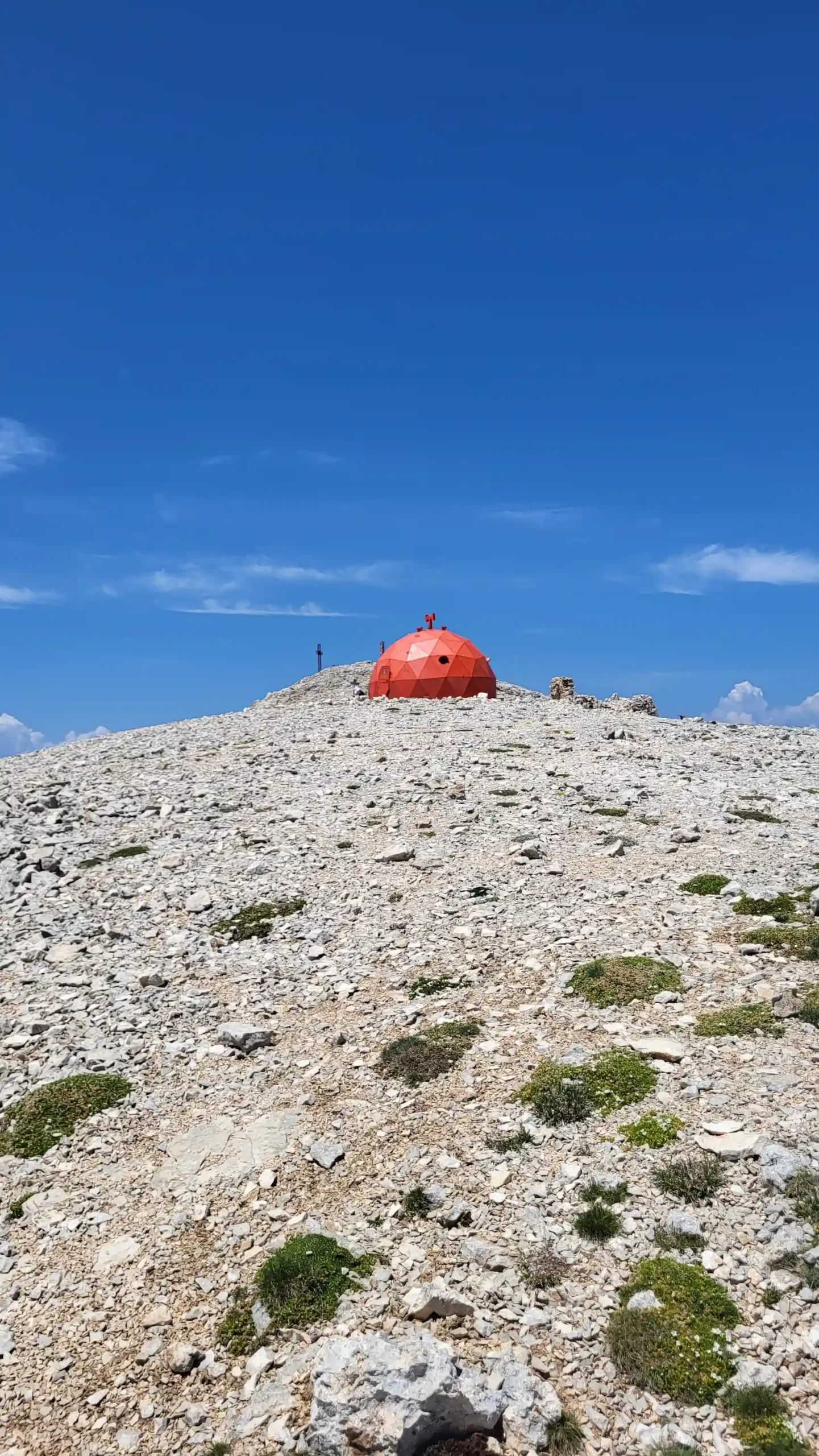 Monte Amaro trekking con partenza da Palena in Abruzzo e pernottamento nel Bivacco Pelino