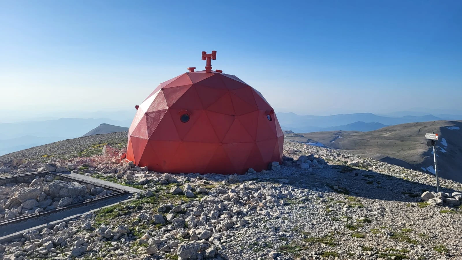 Escursione Monte Amaro dalla Valle di Fara San Martino - trekking con guida - majella - maiella - alta quota